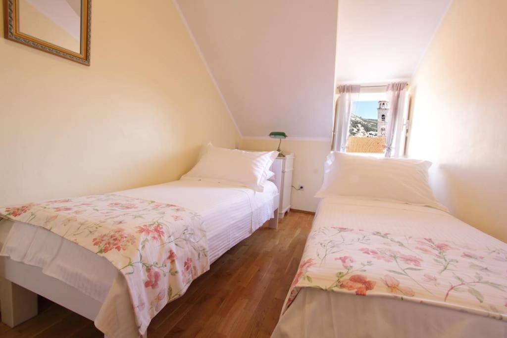 Apartment Kovac Old Town 2 ดูบรอฟนิก ภายนอก รูปภาพ